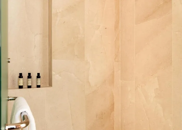 Hotel Kadun Boutique 4*